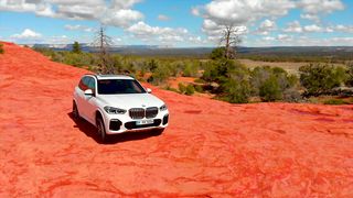 2019 BMW X5 - Interior Exterior and Drive