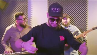 Селфи Груп -''Ловешкия кючек''