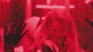 Деси Слава x Азис - Брутален